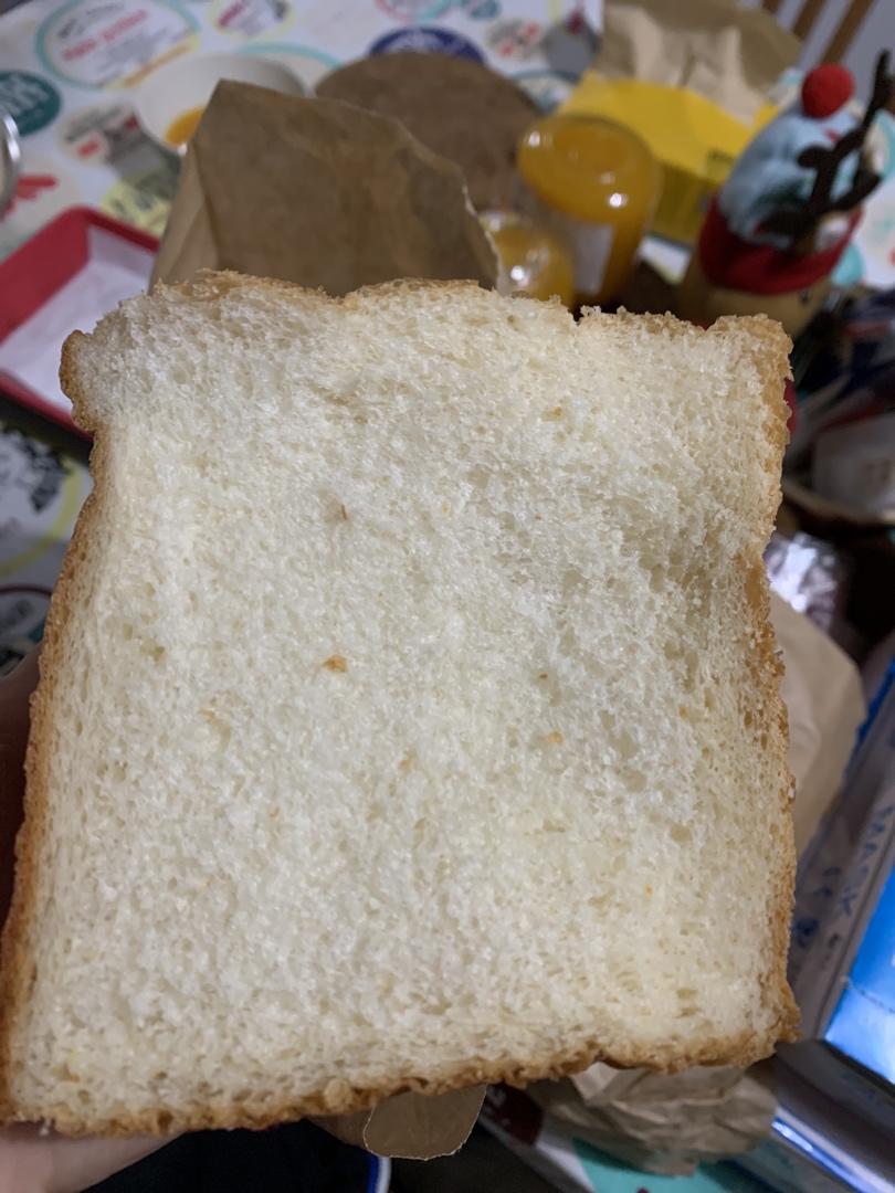 超级绵~奶白吐司