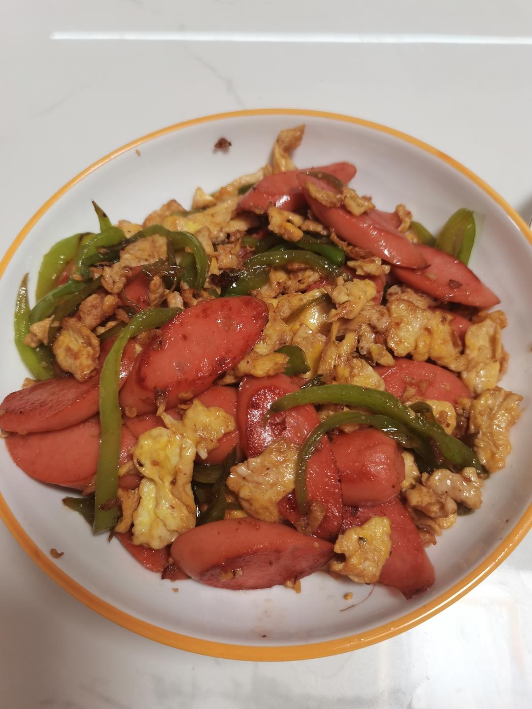青椒火腿炒鸡蛋