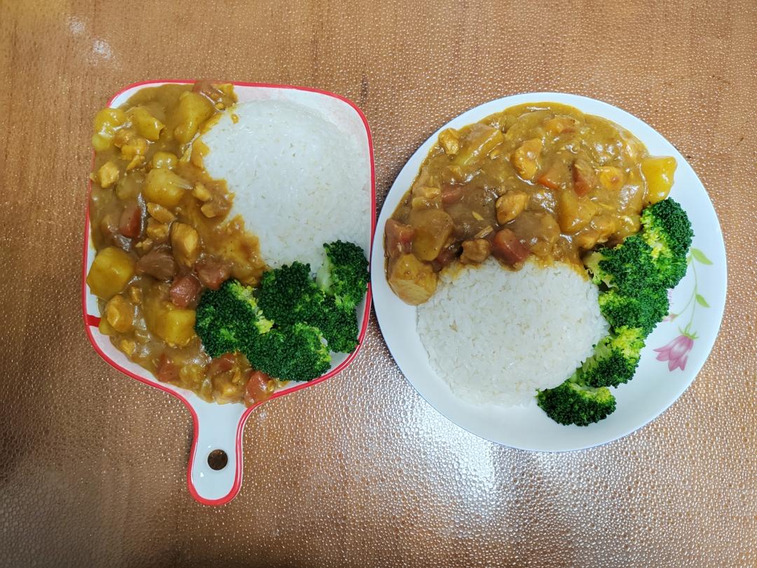 咖喱鸡肉饭