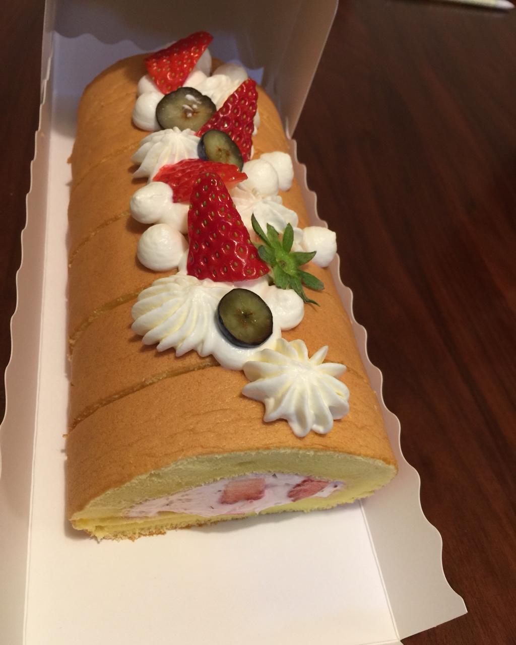 《Tinrry下午茶》教你做基础原味蛋糕卷