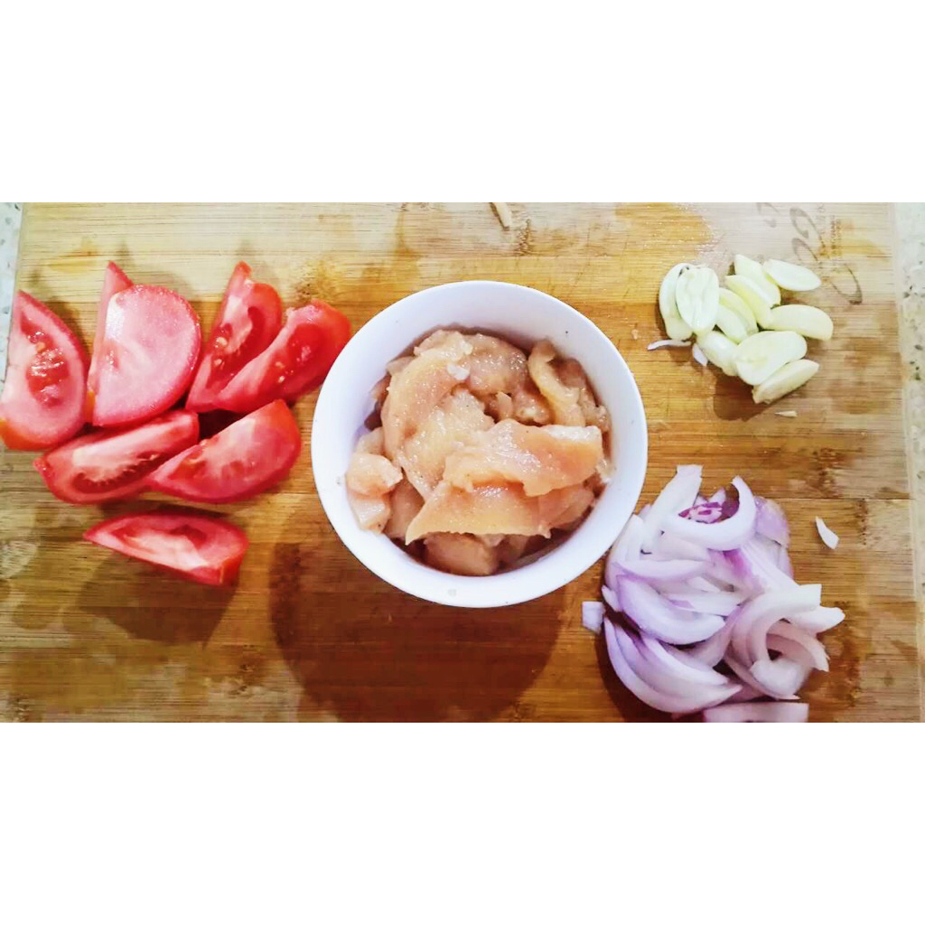 番茄炖鸡胸丨健康·三餐