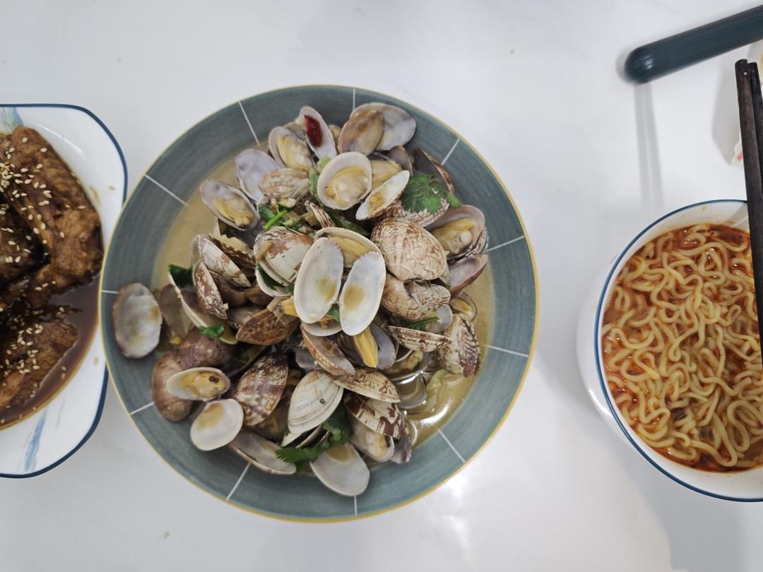 5分钟快手菜❗️秒杀路边摊爆炒花甲～好吃到爆