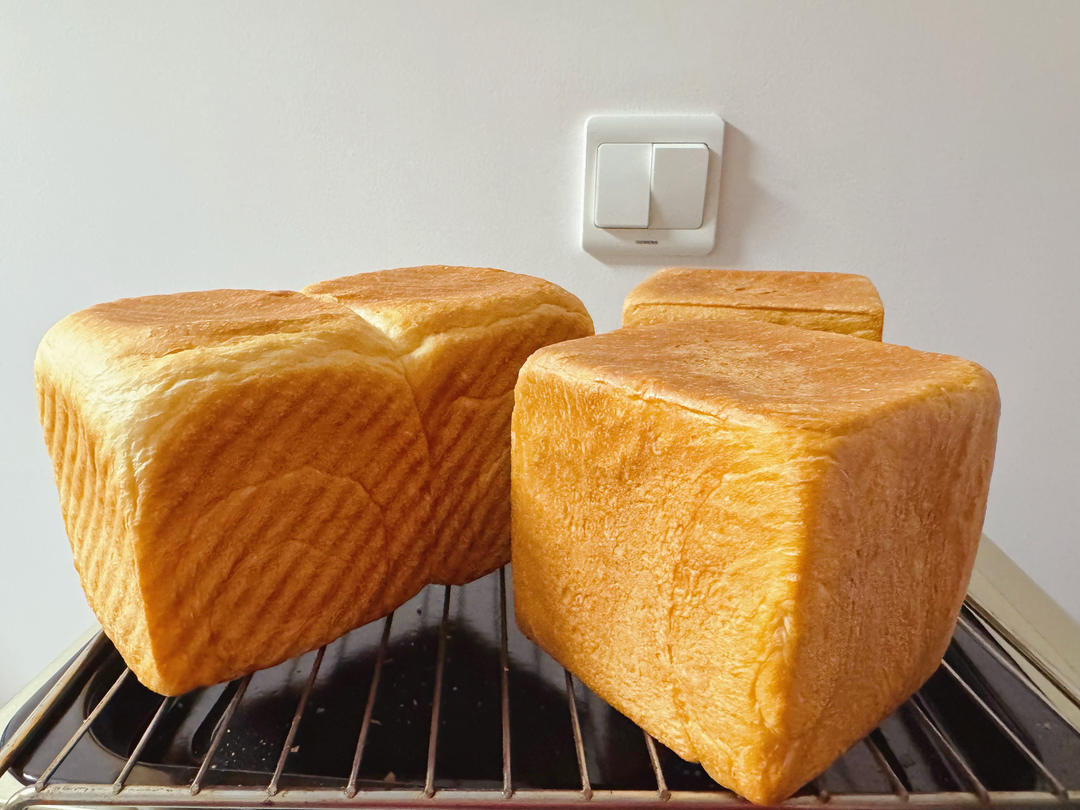 牧场鲜奶吐司🍞