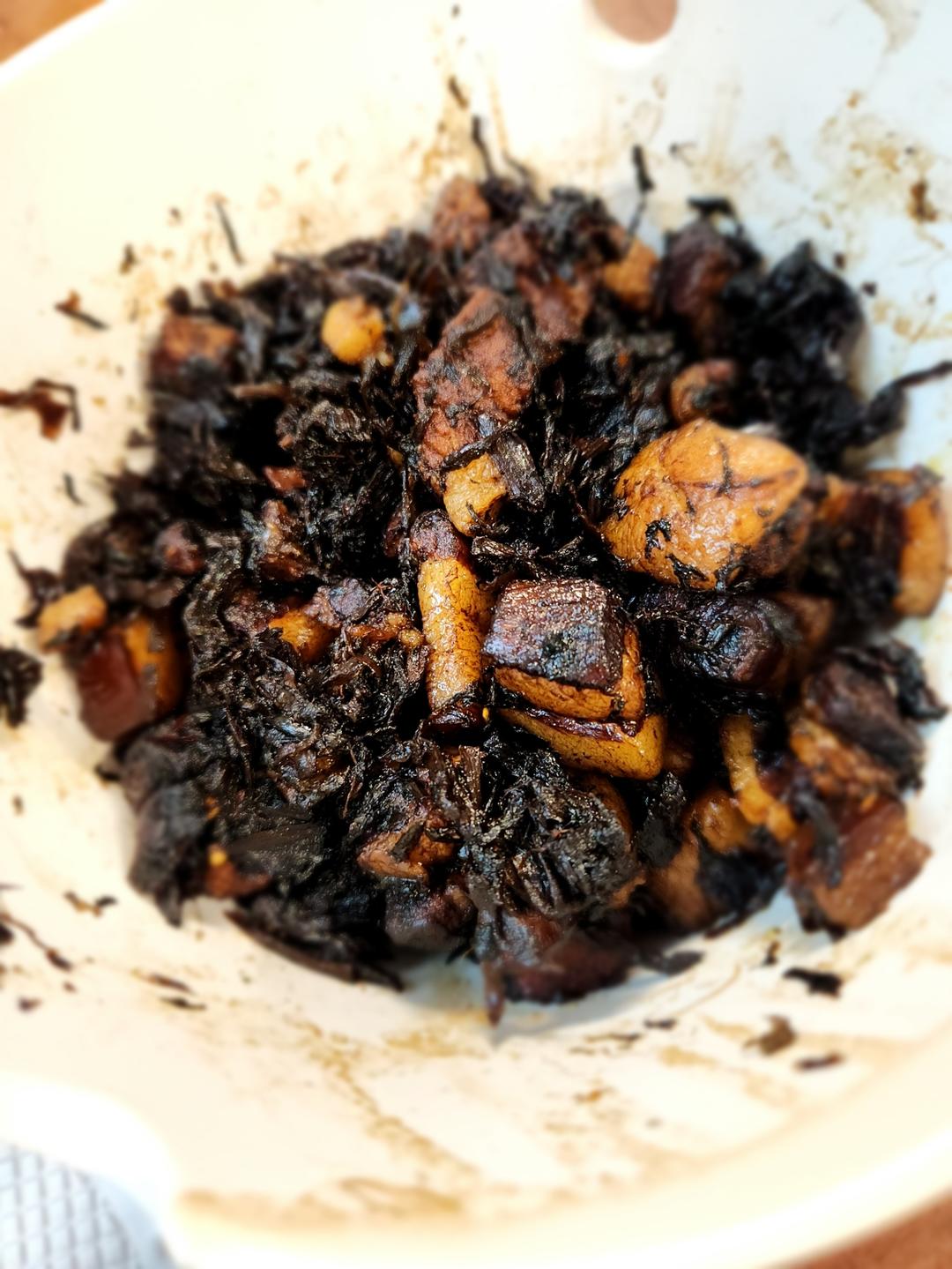 下饭神器梅干菜烧肉