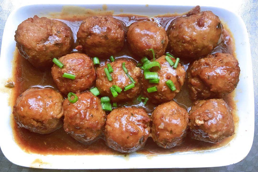 红烧狮子头