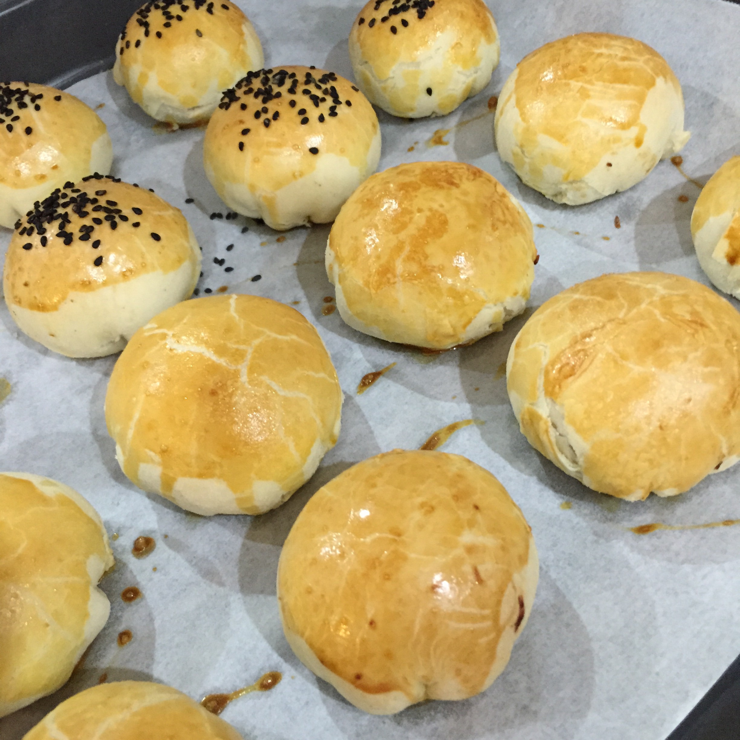 苏式榨菜鲜肉月饼