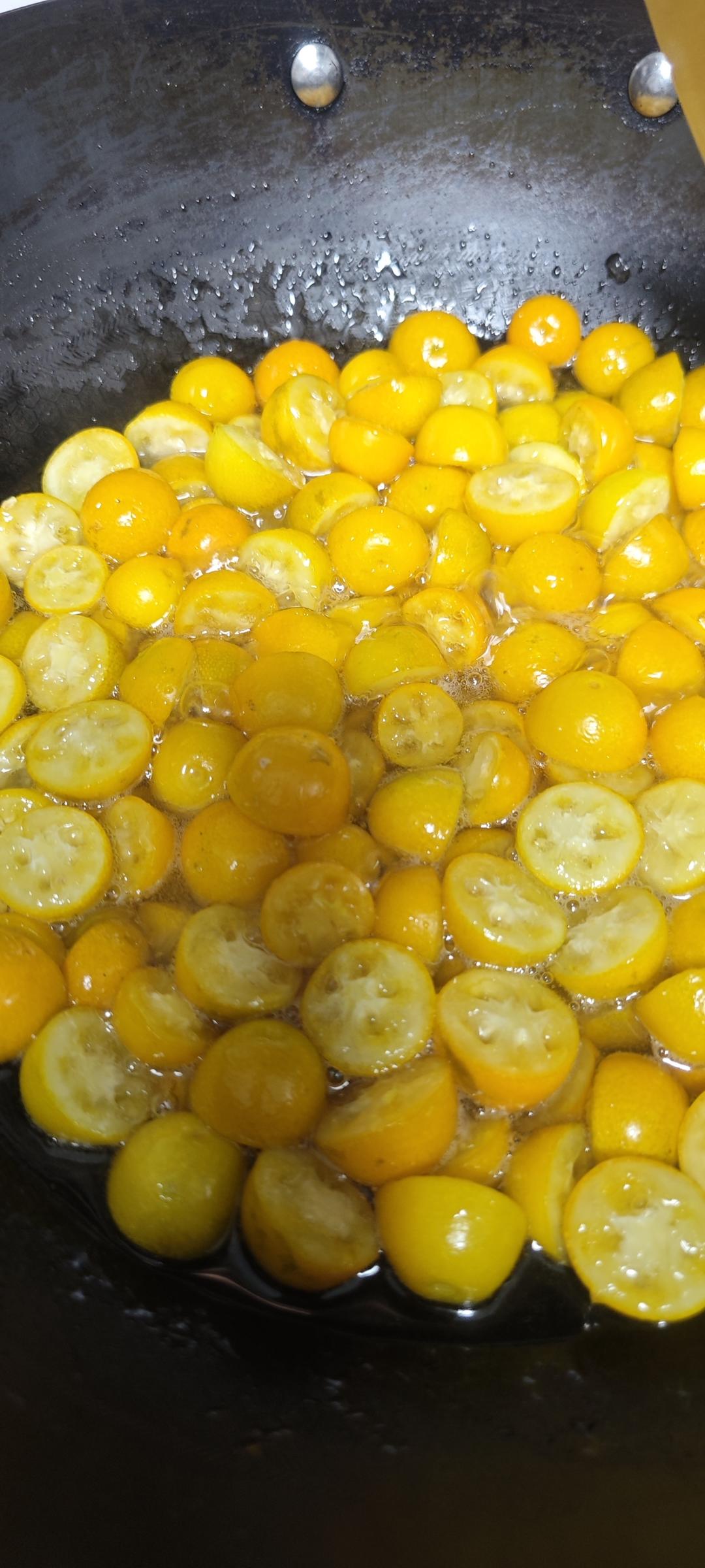 雪花金桔🍊蜜饯｜外皮Q韧、内有溏心的小金桔