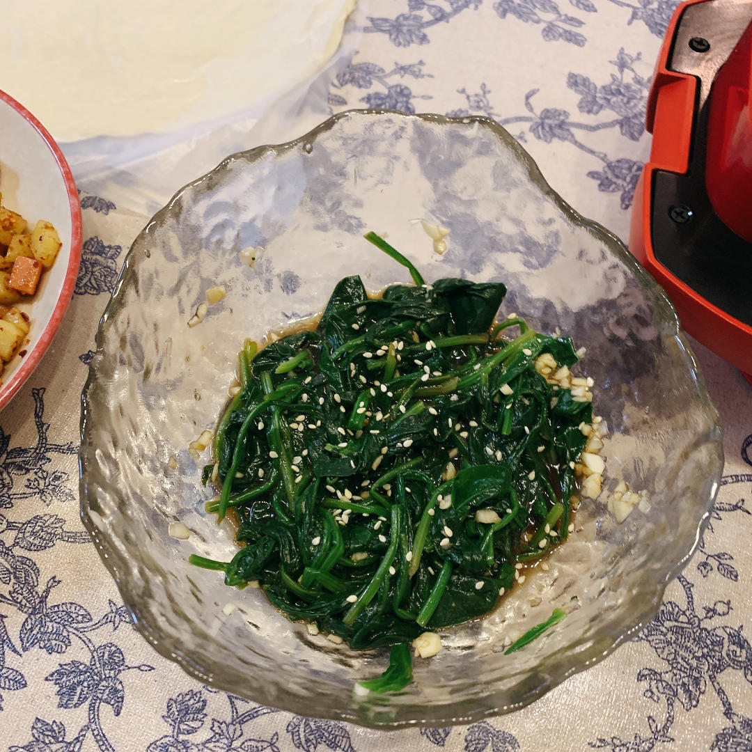 凉拌菠菜