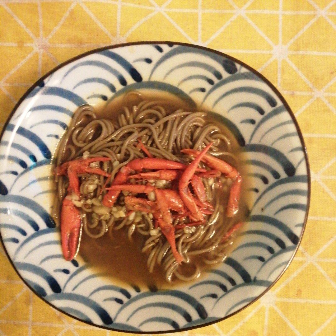 十分钟荞麦面（小龙虾汤汁再利用）