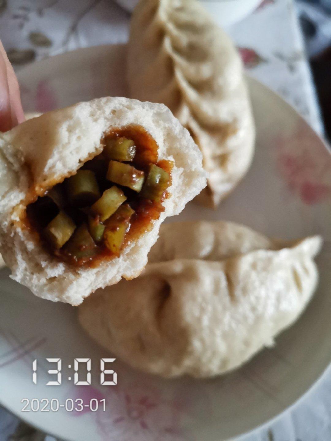 简易版豆角酱肉包