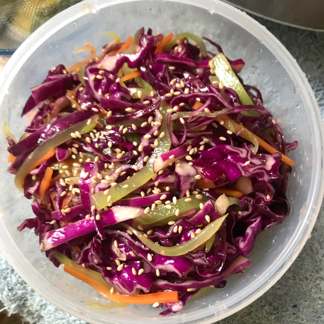 凉拌紫甘蓝