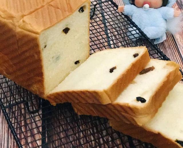 奶香葡萄干吐司-除了软还是软的做法