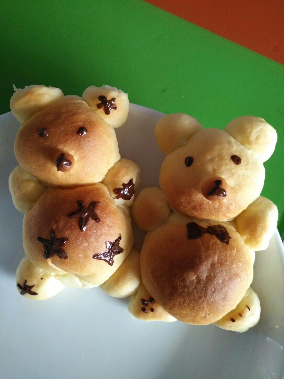 于小渔儿做的可爱小熊面包