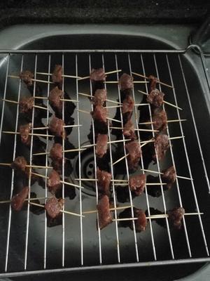 自制烤箱牛肉干的做法 步骤3