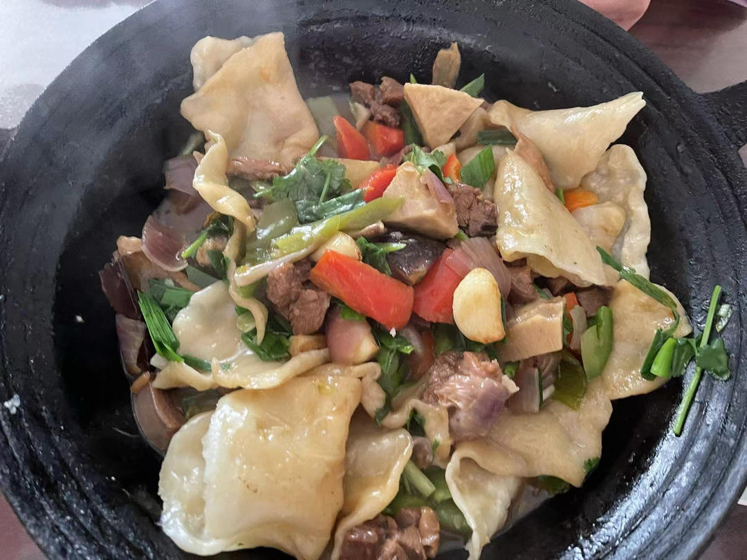 地锅鸡+自制红油【曼食慢语】