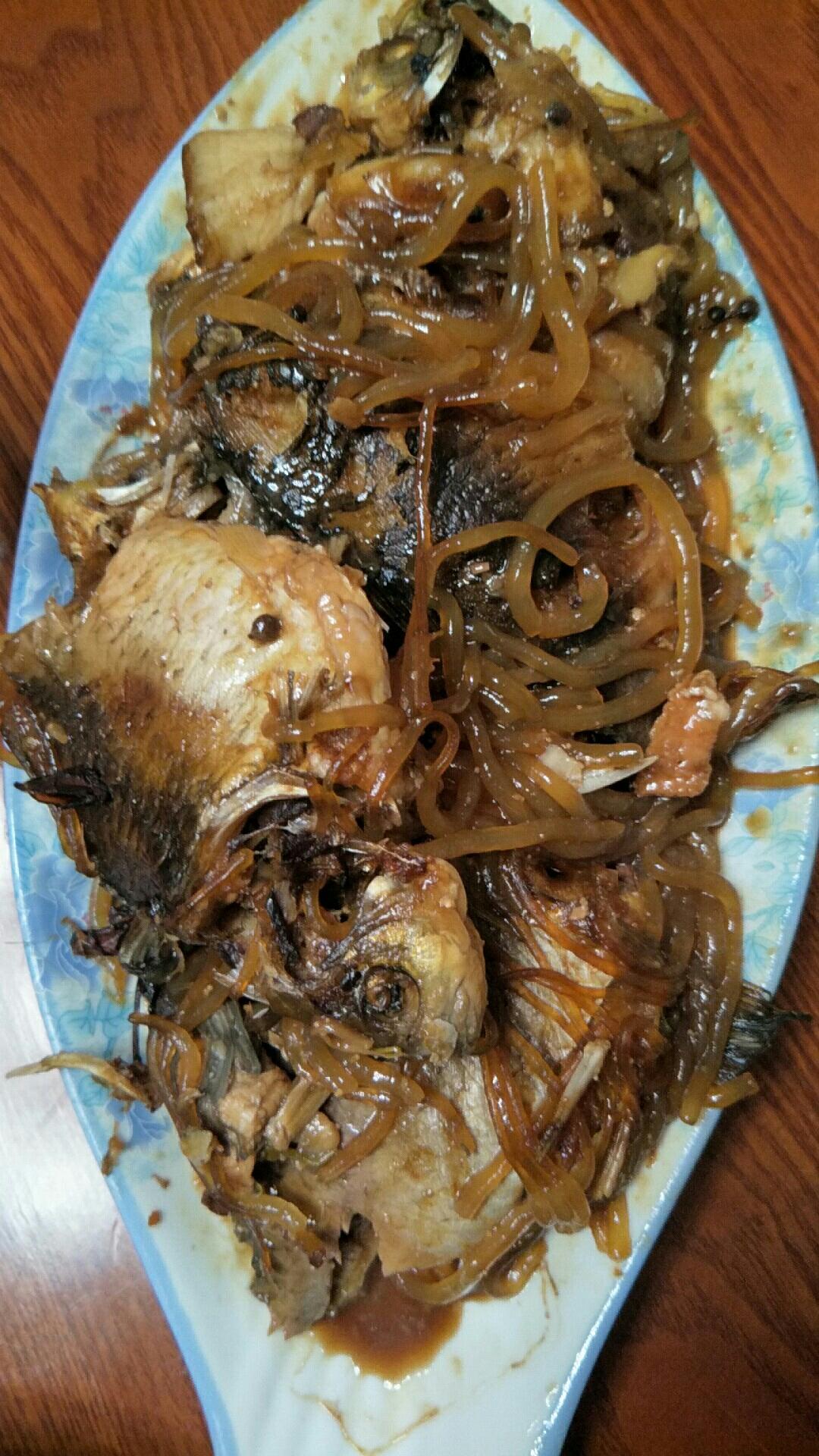 家常炖鲫鱼的做法