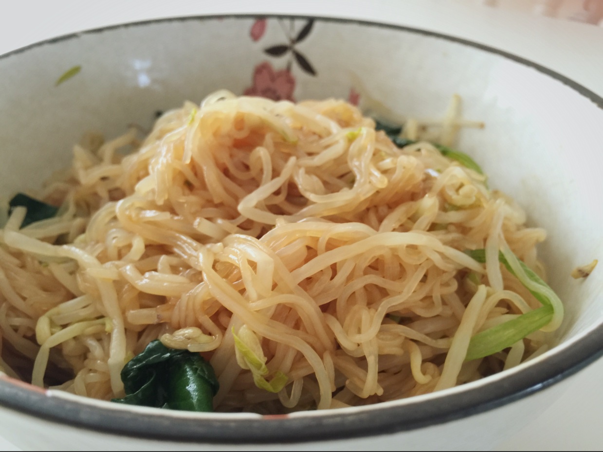 豆芽菠菜拌粉丝