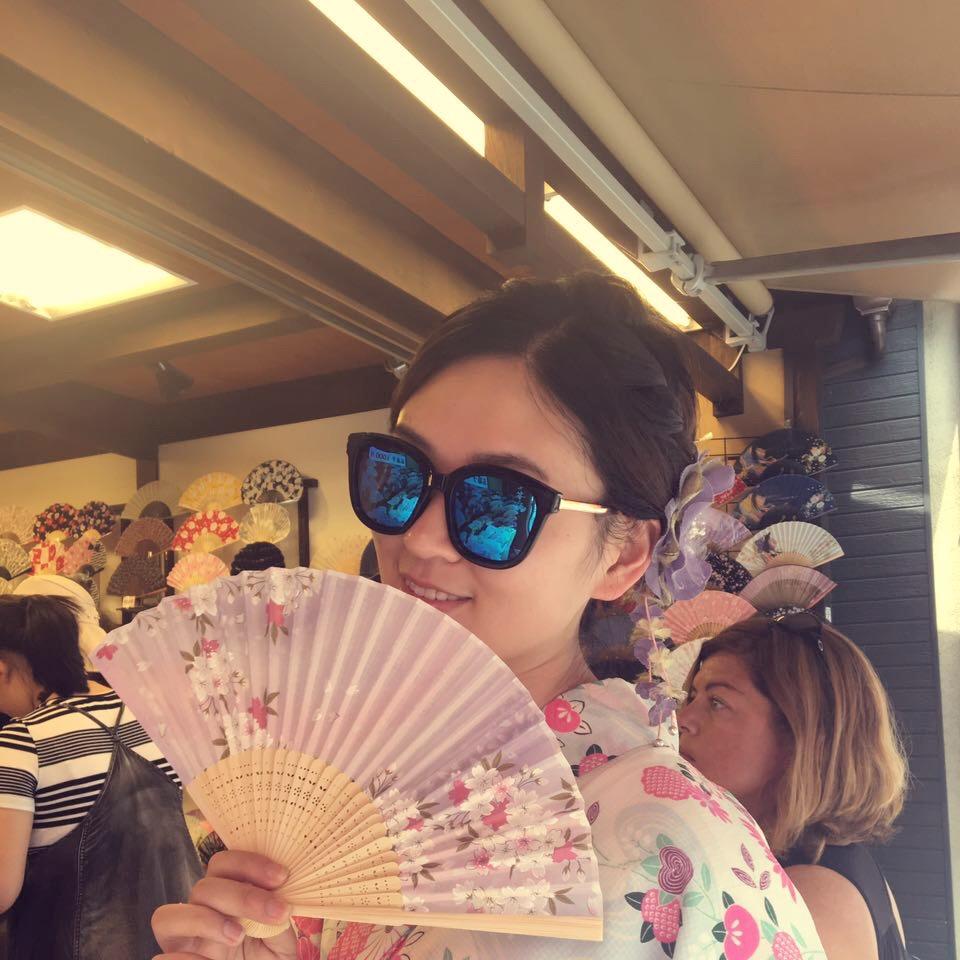 Vivian巨蟹妞