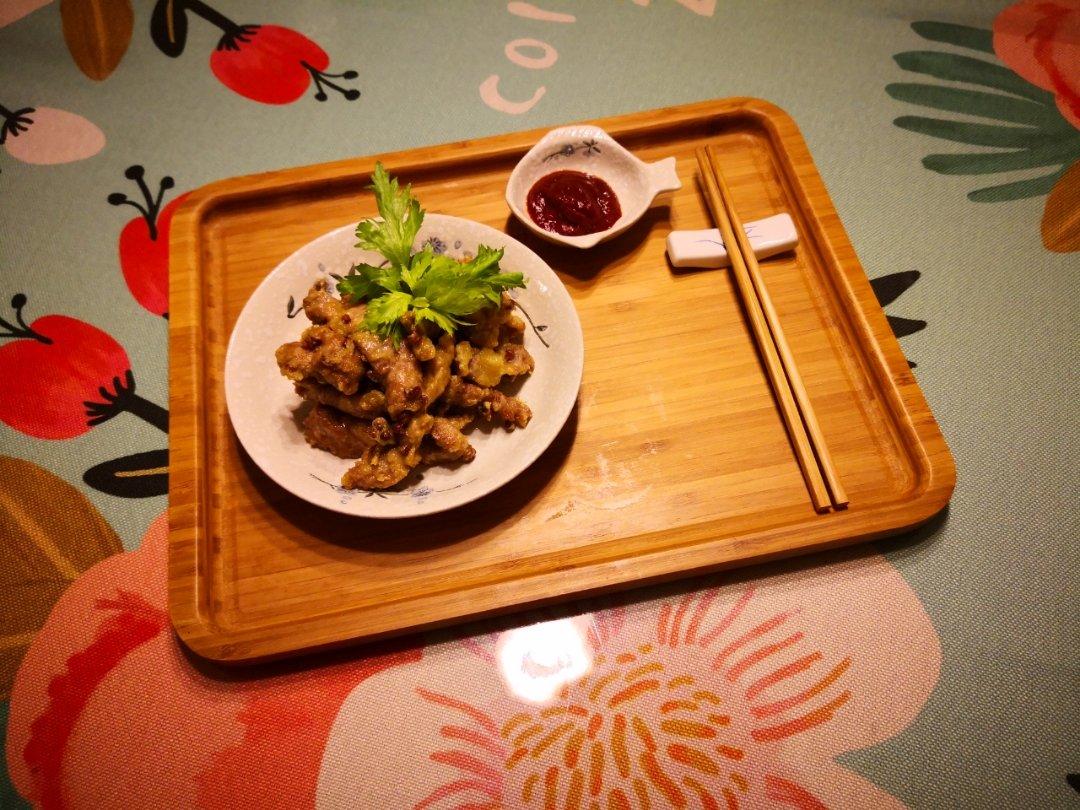 干炸蘑菇最家常做法 外酥里嫩鲜香可口 撒上椒盐竟然能吃出肉味