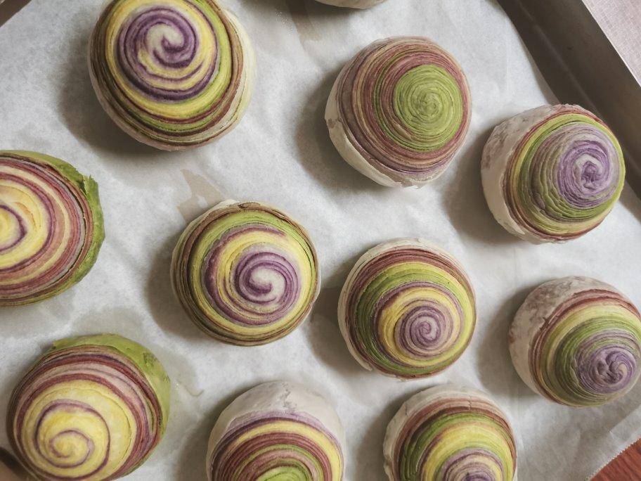 梦幻彩虹酥❗️麻薯蛋黄酥