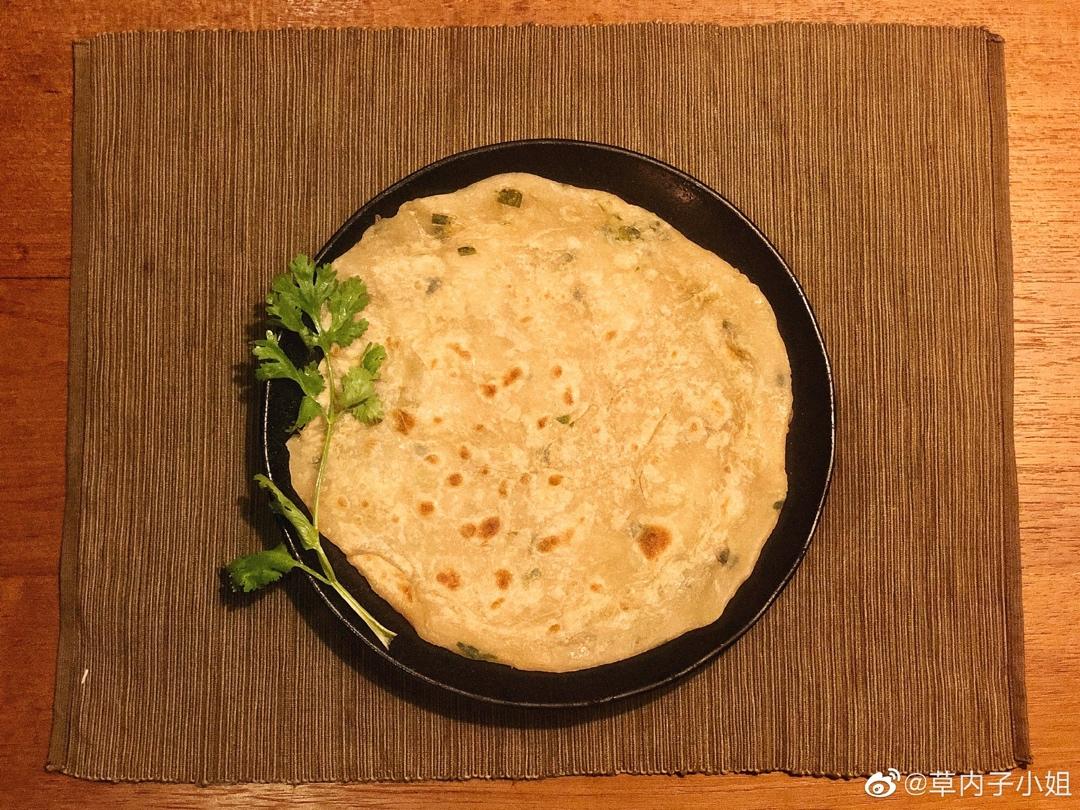 葱油饼（附外酥里嫩的技巧）