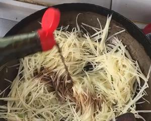 醋溜土豆丝的做法 步骤5