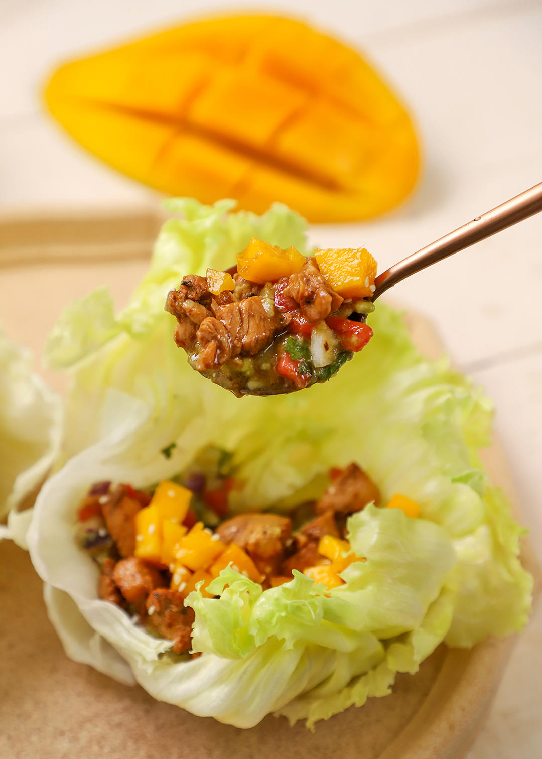 这菜是真简单！随手一包就好吃绝了，清爽还低脂~的做法