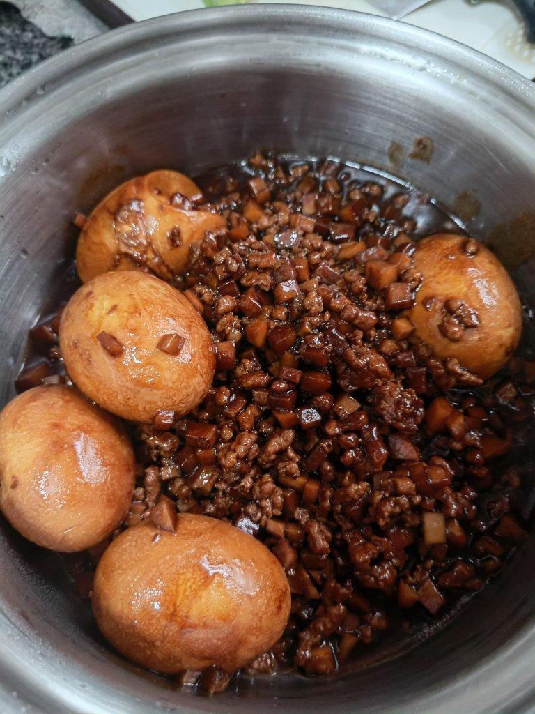 台湾卤肉饭