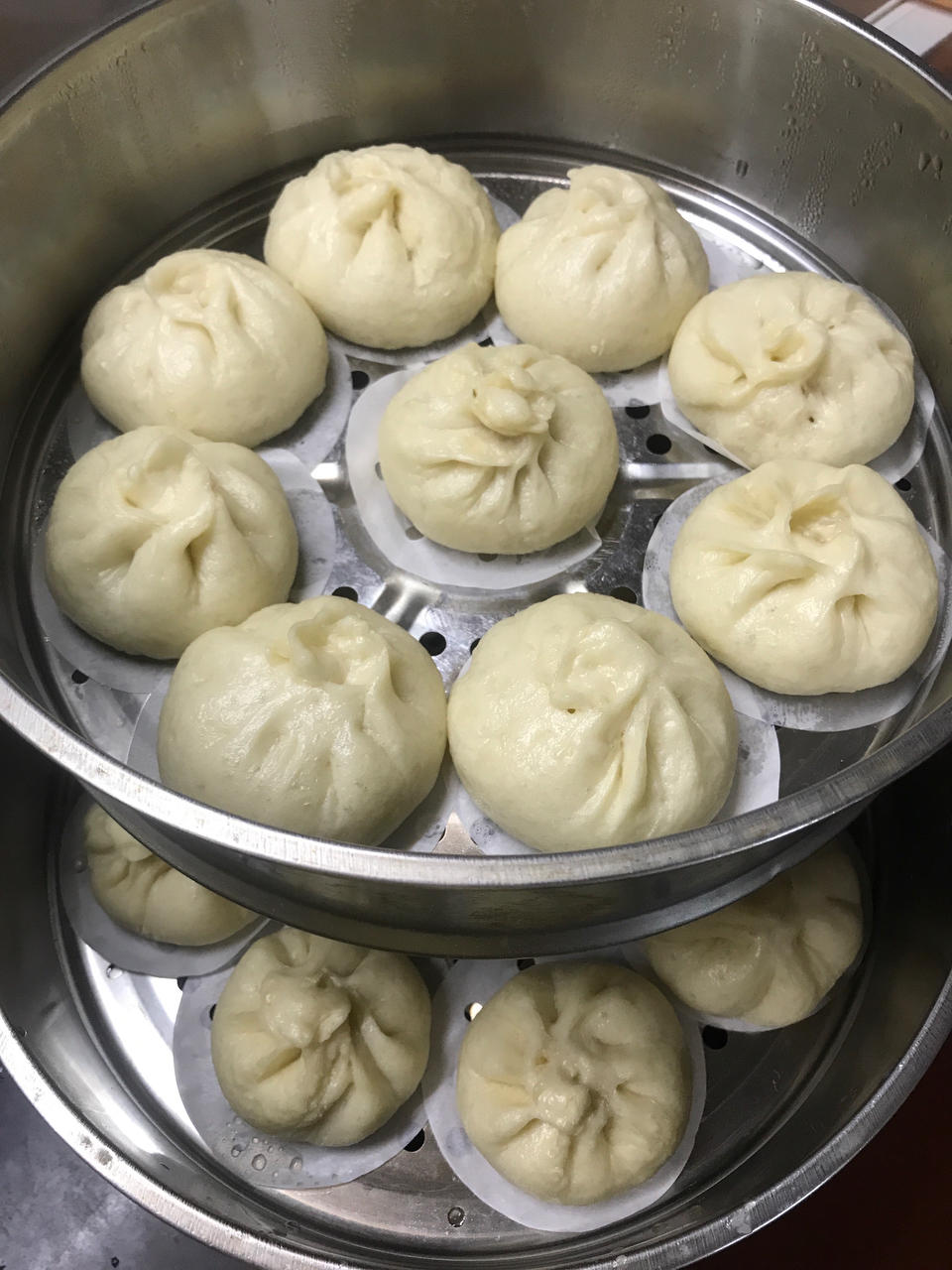 手把手教你做包子 详解（附擀皮及包子收口视频）
