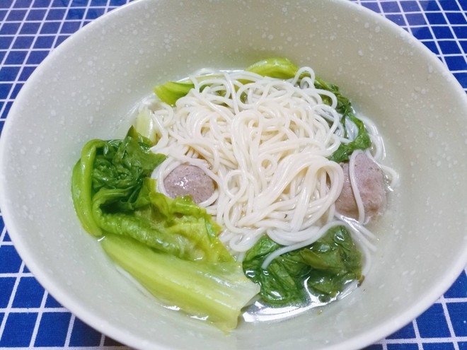 牛丸面的做法步骤图 牛丸面怎么做好吃 粉色灯塔 下厨房 牛丸面的做法步骤图 牛丸面怎么做好吃 粉色灯塔 下厨房