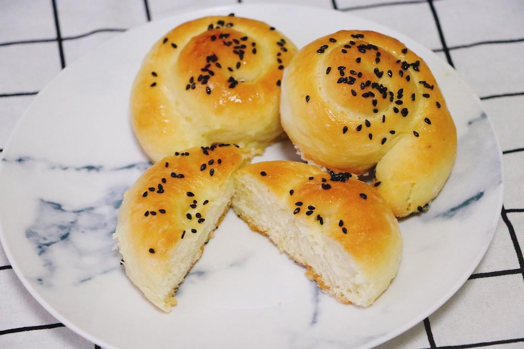 蜂蜜脆底小面包