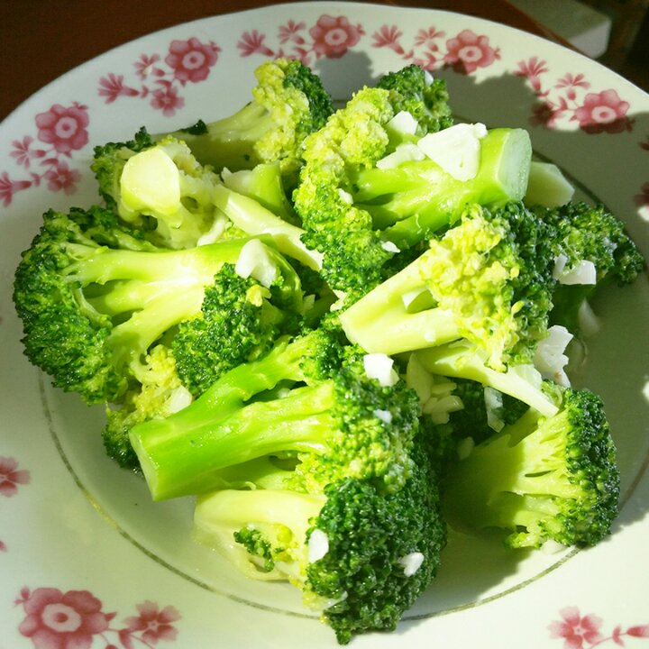 蒜蓉西兰花