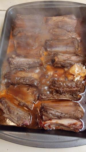 小火慢烤牛排骨肉的做法 步骤7