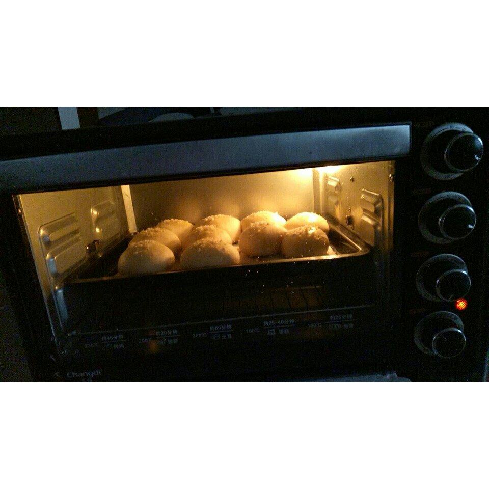 香甜松软的香蕉餐包