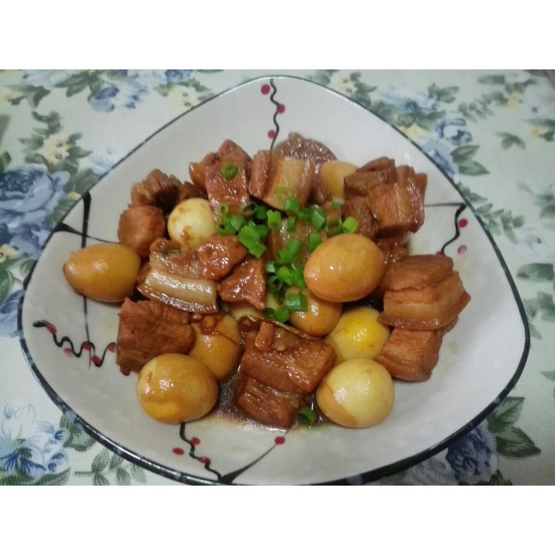 吃着碗里望着锅里的红烧肉