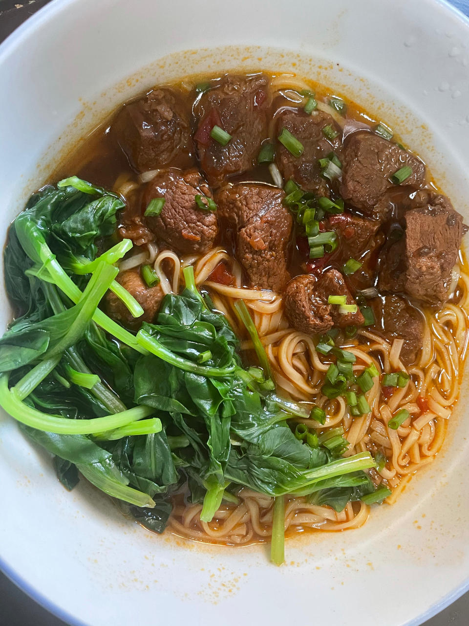 曼食慢语丨红烧牛肉面
