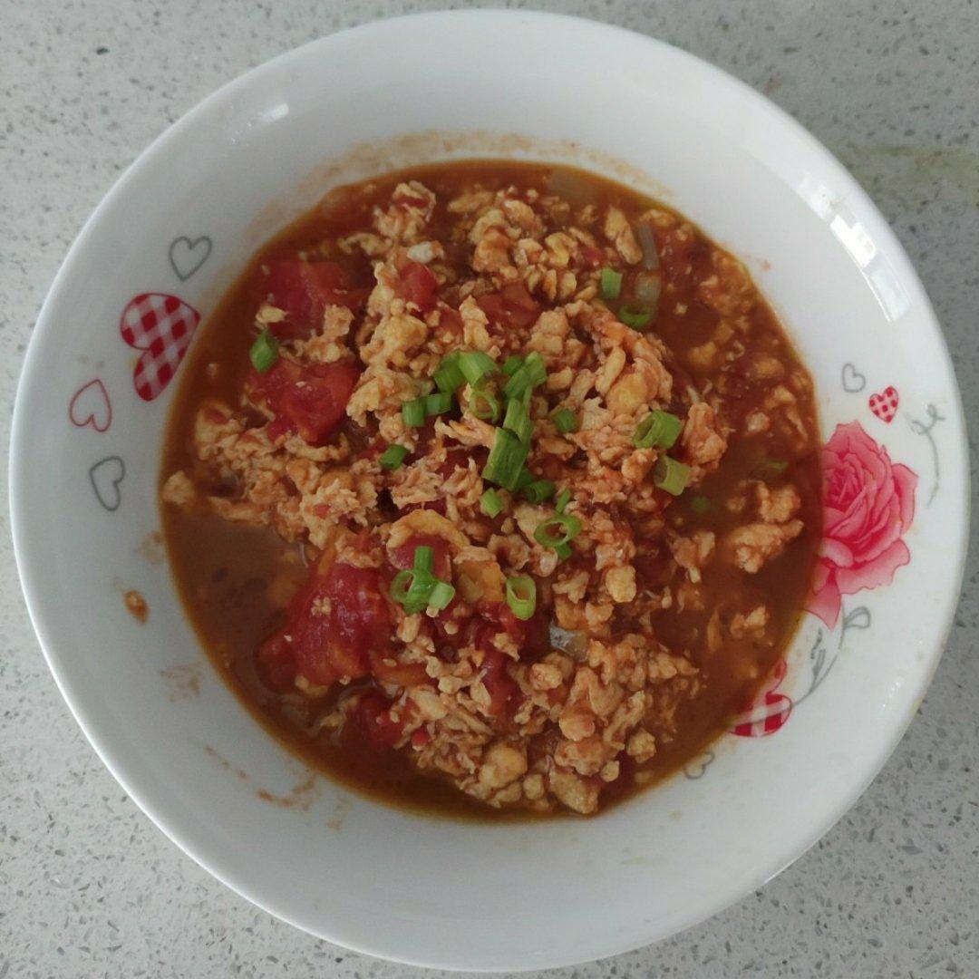 西红柿炒鸡蛋时，多加这一步，鸡蛋香嫩又入味