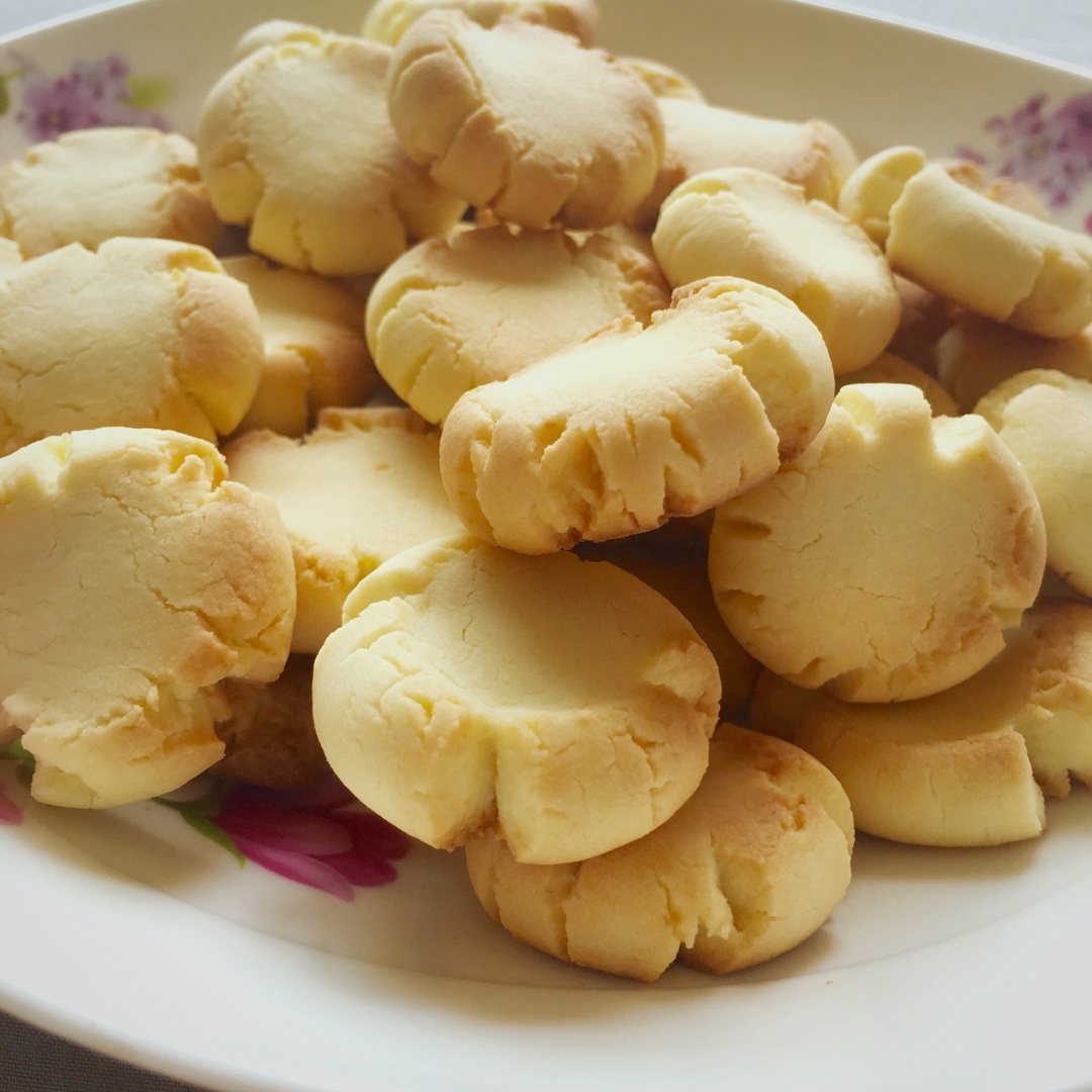 biubiu薇做的玛格丽特饼干
