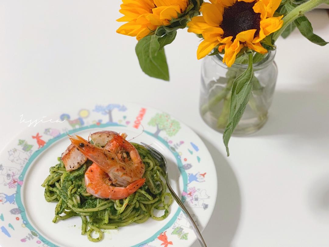 菠菜意面