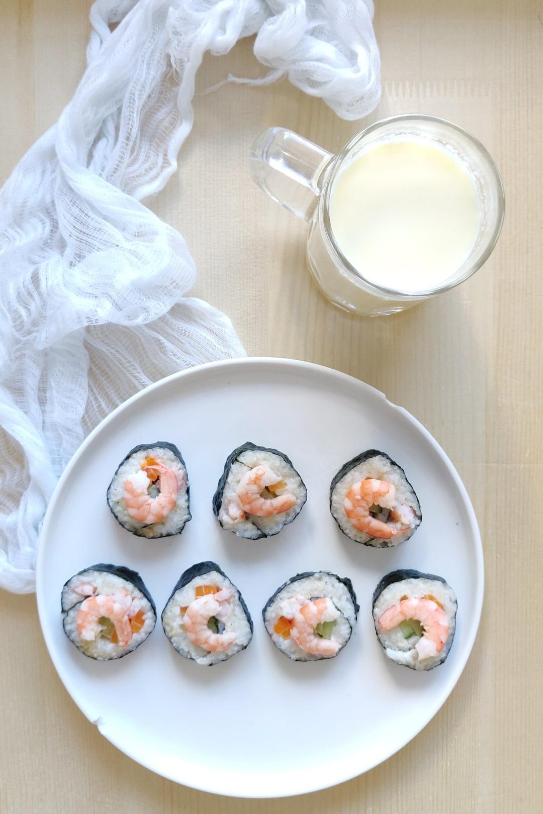 紫菜卷寿司