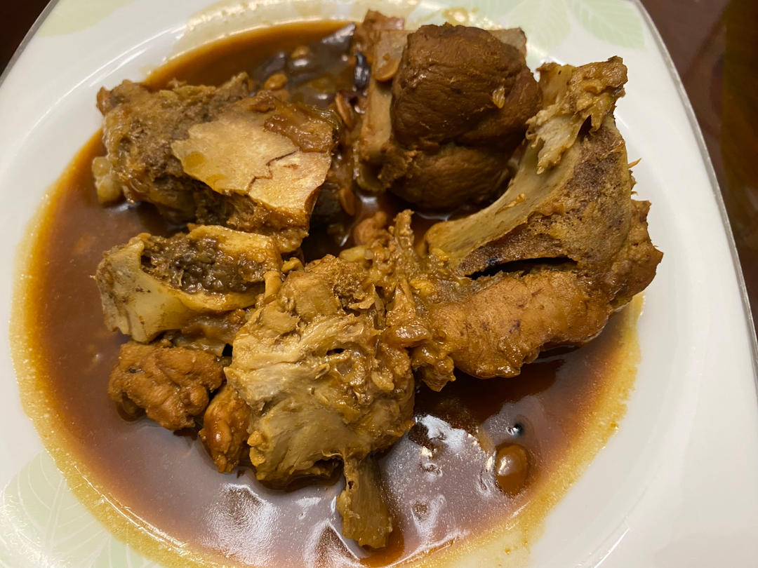 好吃到舔骨头的✨酱骨头✨