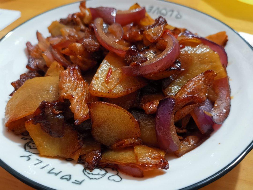 洋葱炒土豆