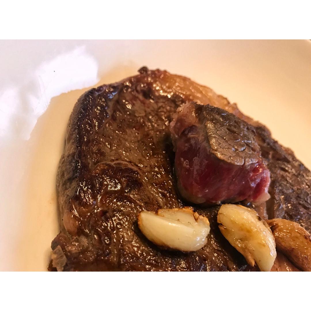 完美牛排-米其林大厨的煎牛排方法