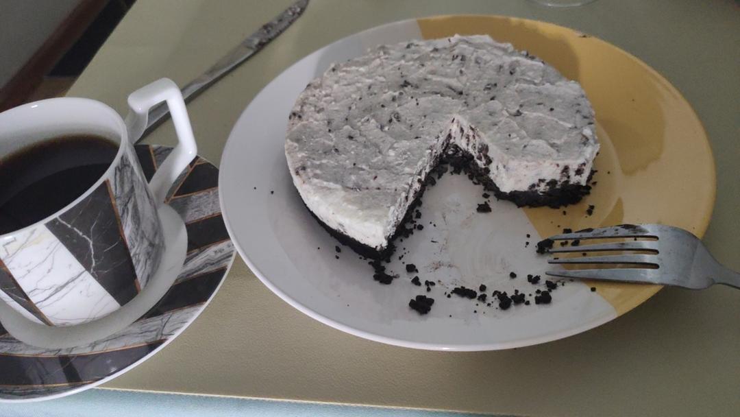 【奥利奥冻芝士蛋糕】拯救新手的免烤美味甜点