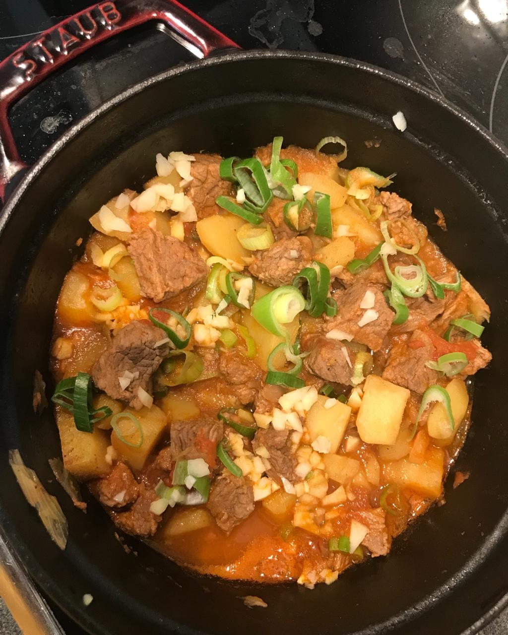 番茄土豆炖牛腩