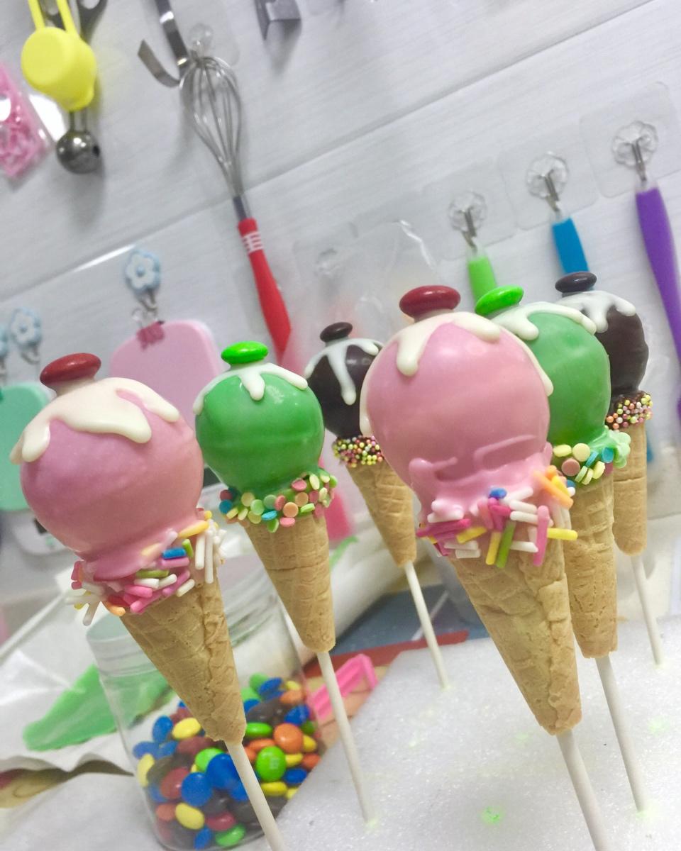 棒棒糖蛋糕（冰激淋造型）