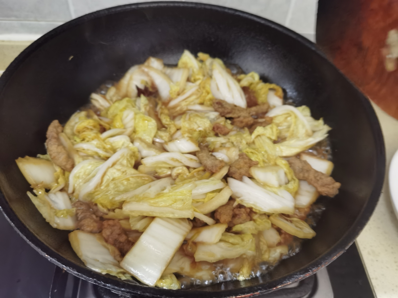 白菜炖小酥肉的做法