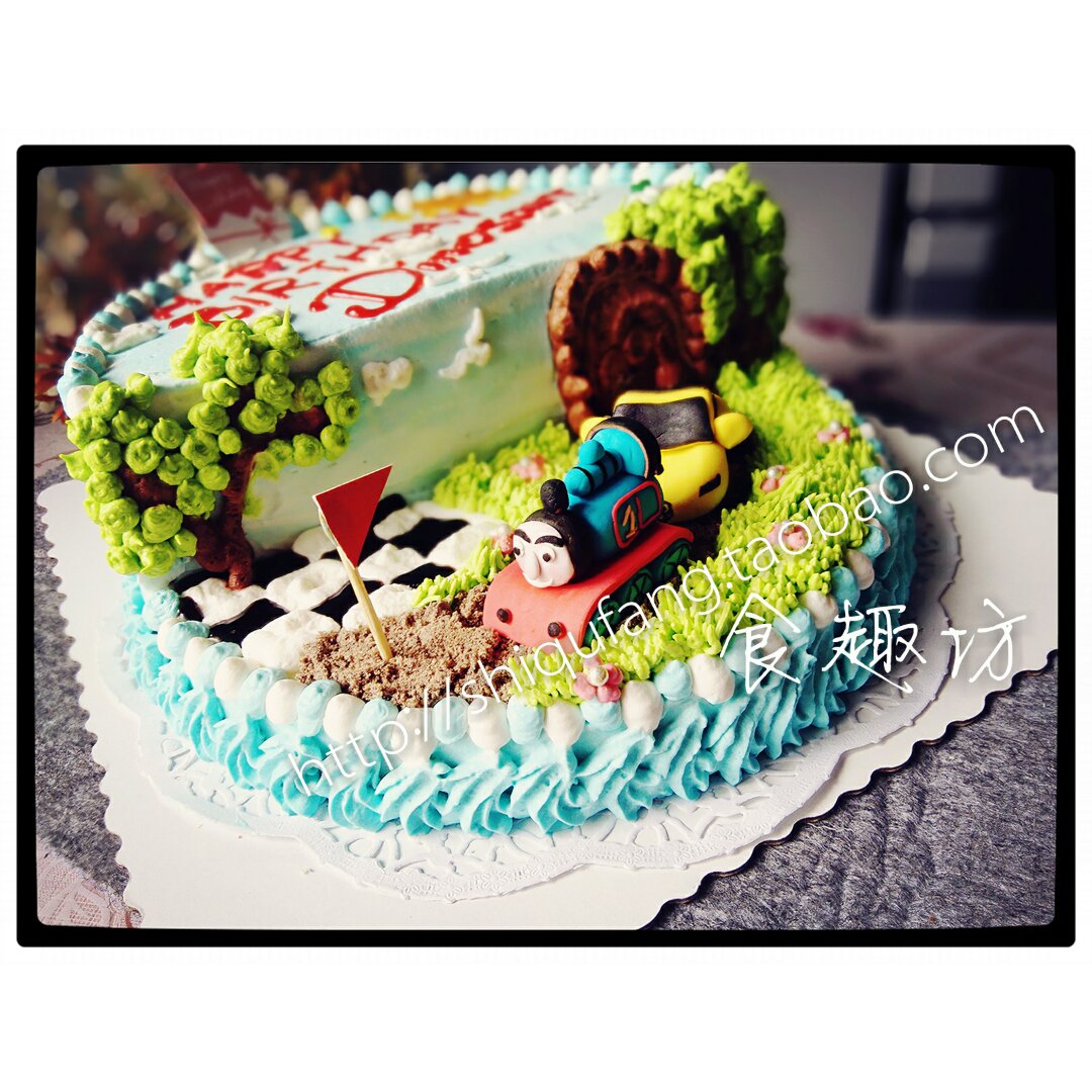 托马斯 • 生日蛋糕