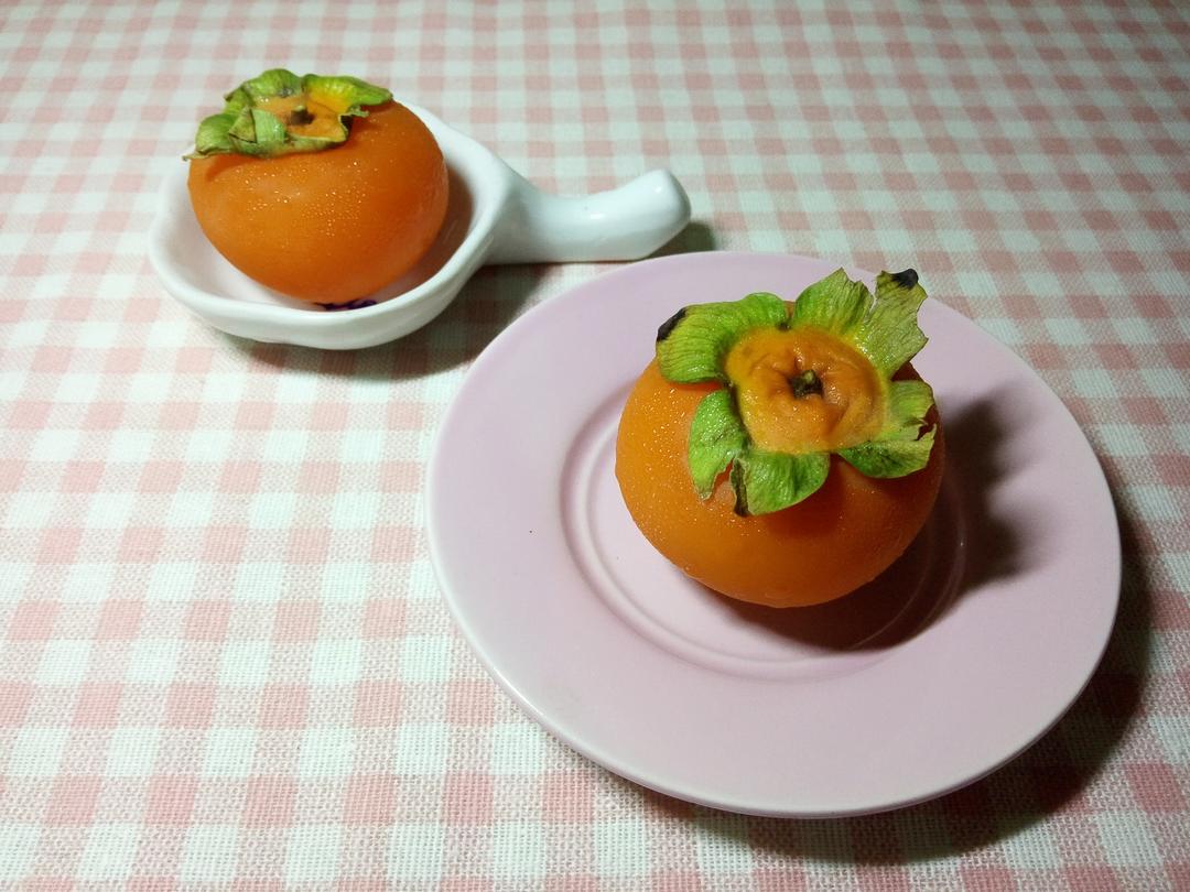 冻柿子冰淇淋