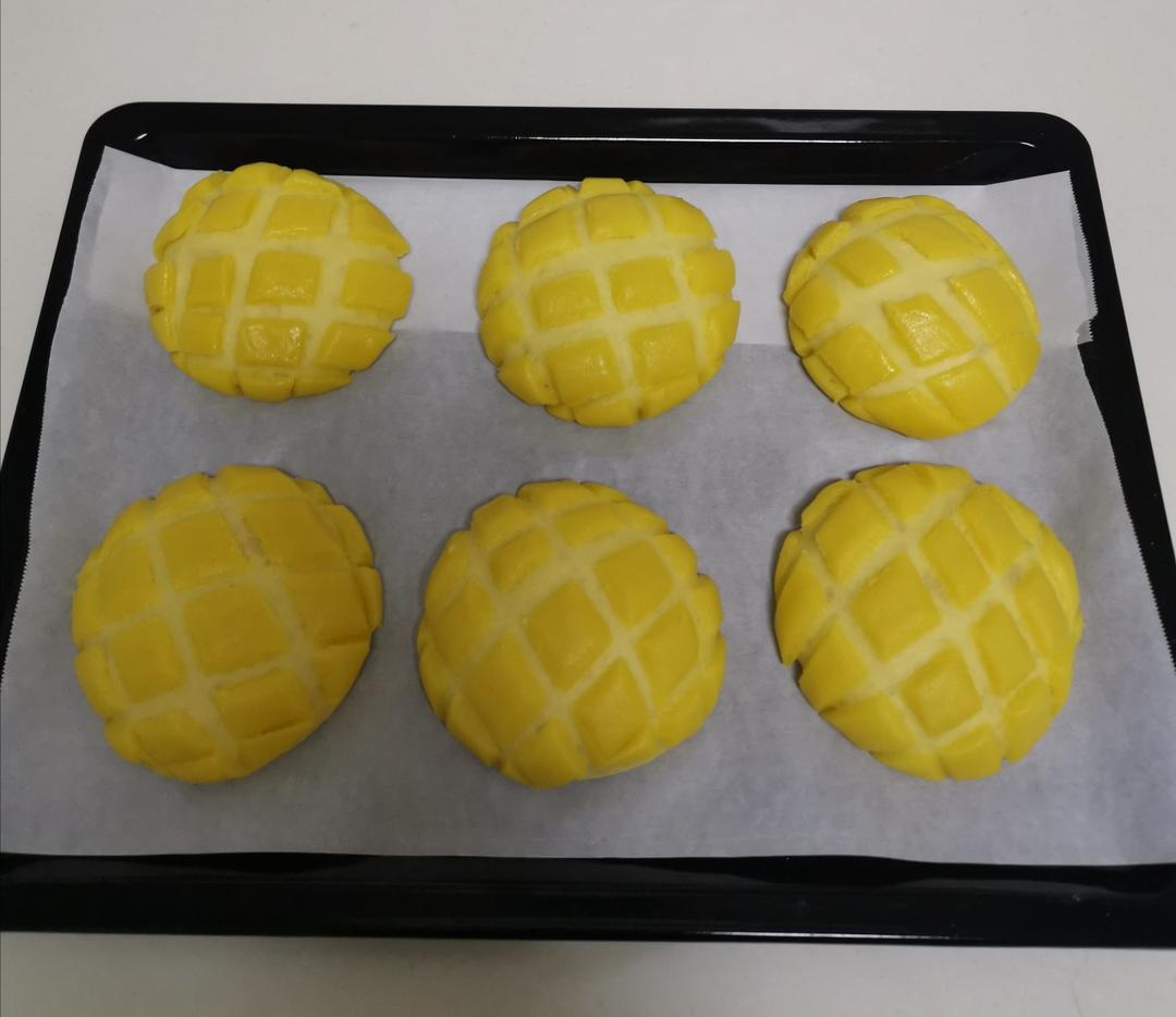 《Tinrry+》菠萝包（手揉教程）（帅帅小厨）